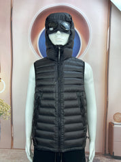 CP ComPany Google hooded gilet