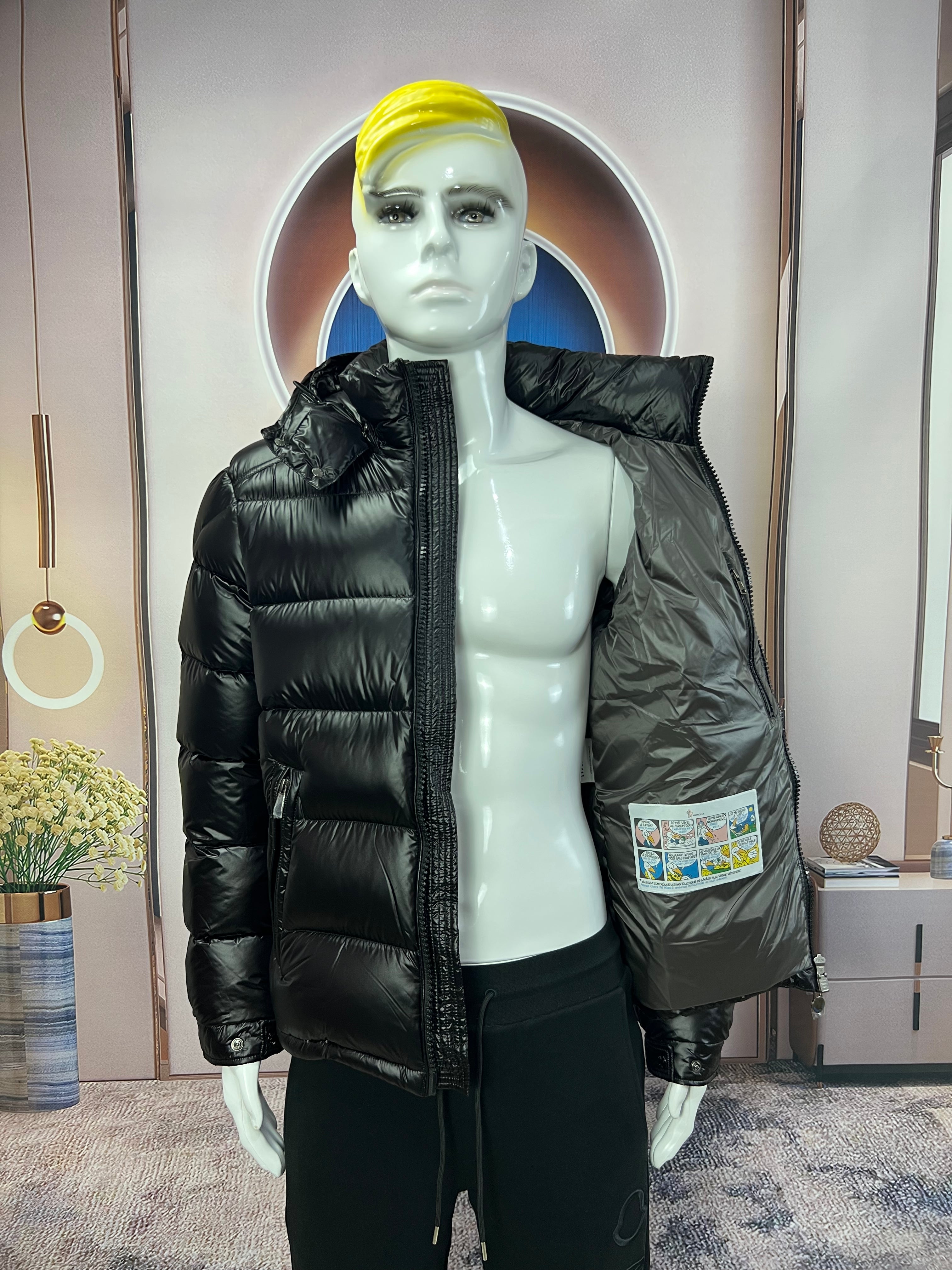 Moncler maya black-navy