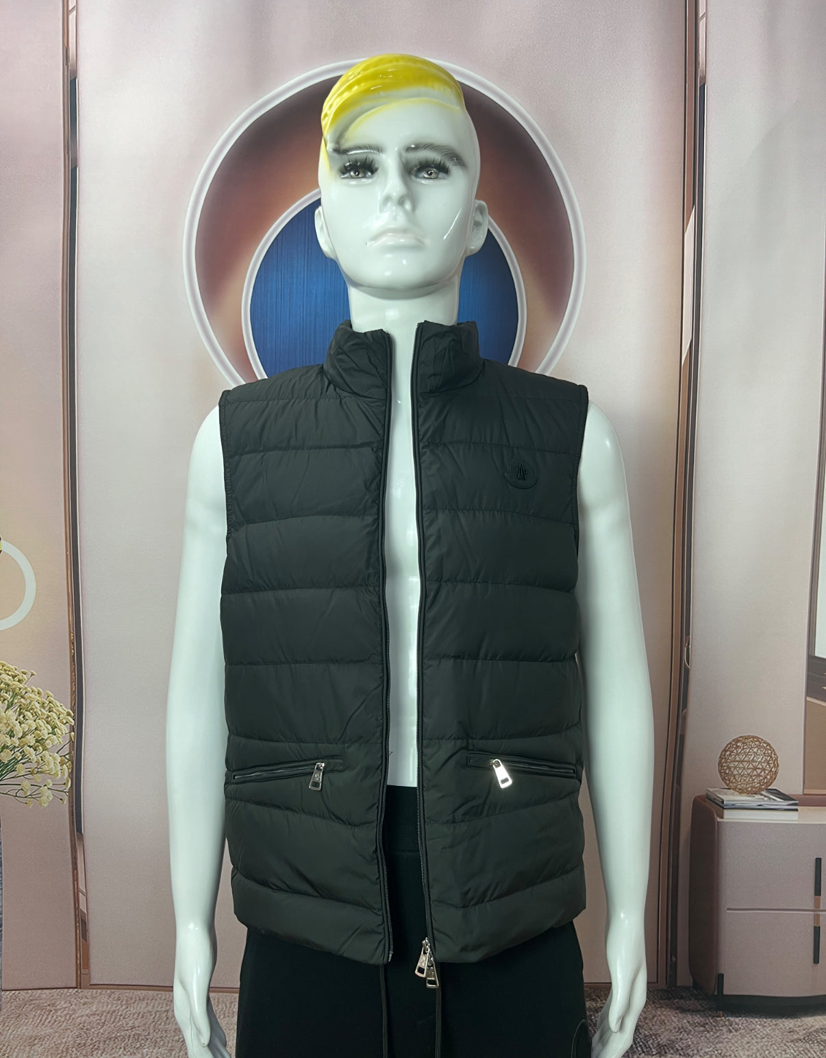Moncler lechtal down vest